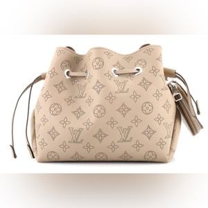 Tan & silver shoulder/crossbody bag